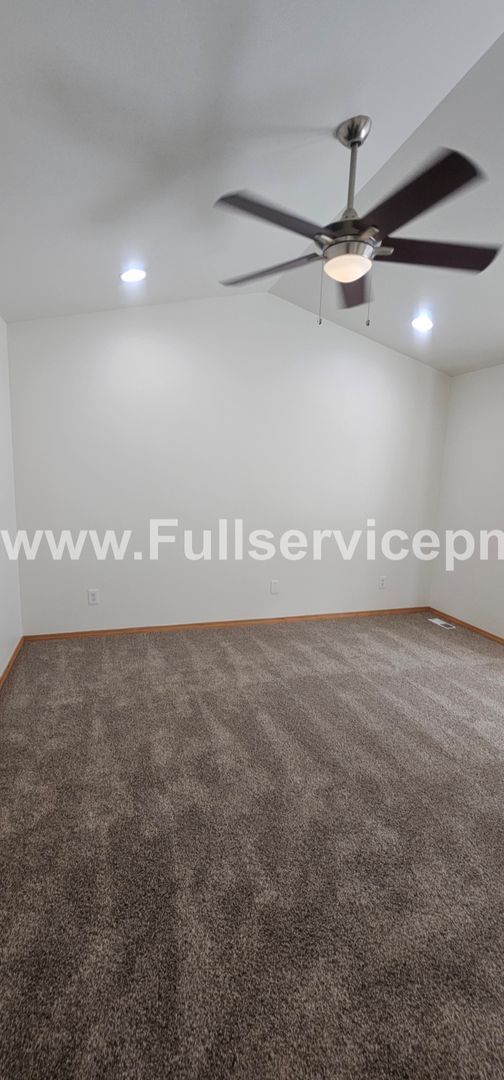 Building Photo - 22607 SE 287th Pl