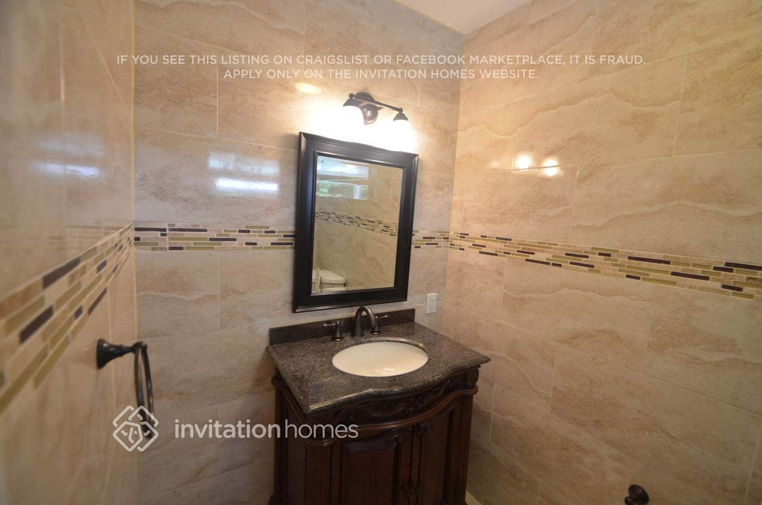 Building Photo - 9000 SW 164th St