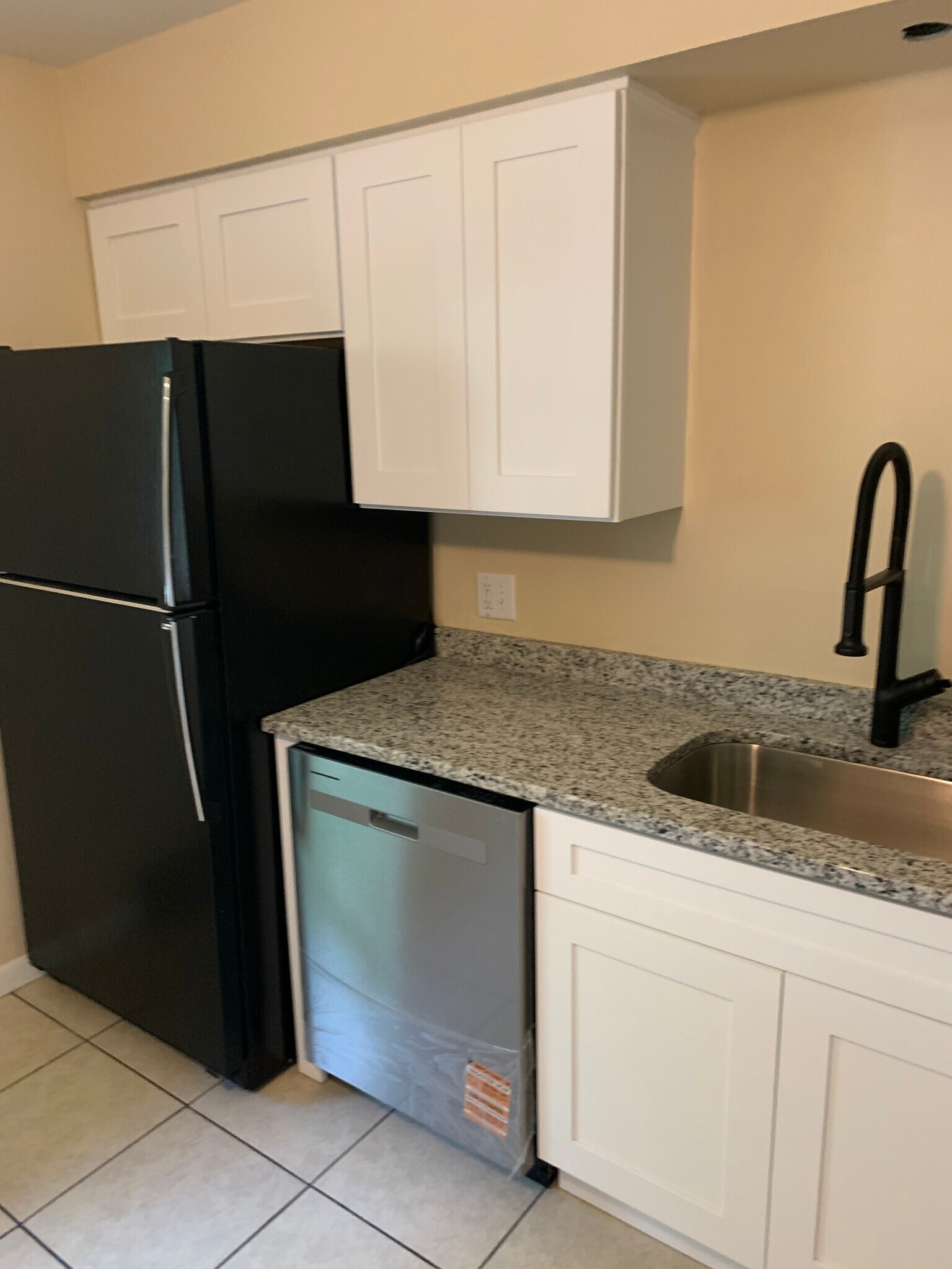 Building Photo - 13918 Marybrook Dr