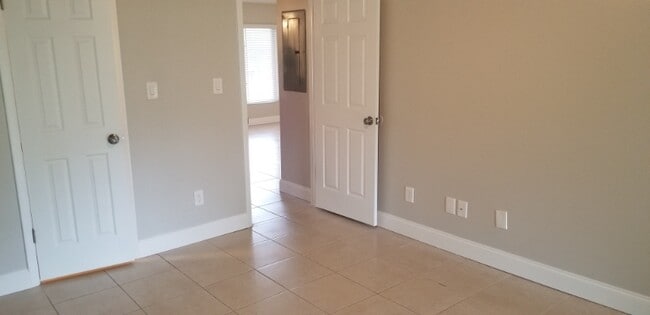 Building Photo - 10491 Riva Ridge Trail
