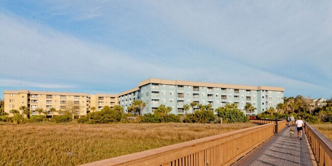 Building Photo - Furnished 2BR/2BA on Hilton Head - Hilton Head Resort Community - Available Now