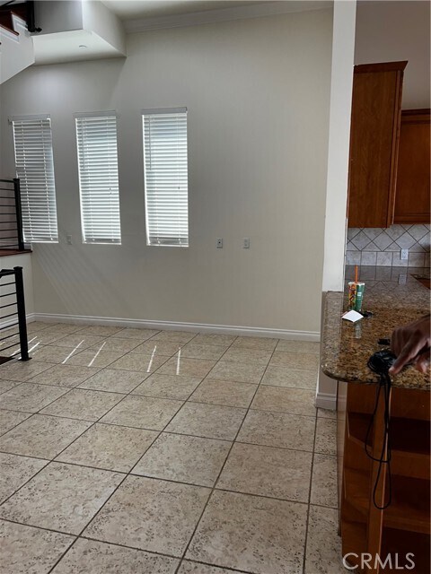 Building Photo - 5241 Colodny Dr