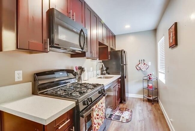 Building Photo - 4065 - 4071 Chamoune Avenue