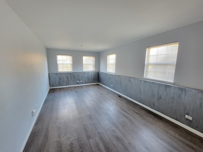 Building Photo - 609 Prestwick Ln