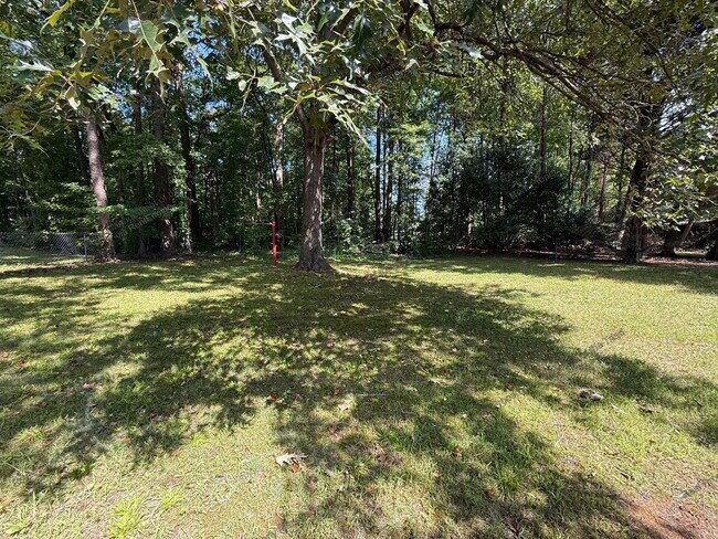 Building Photo - 4112 Elmyra Dr