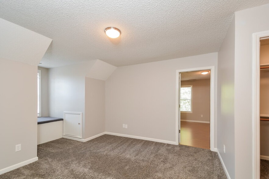 Building Photo - 4801 Morecambe Way