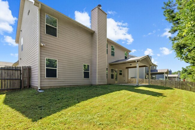 Building Photo - Spacious 5BR Home with Huge Fenced Backyard in The Reserve at Wyndham Gates!
