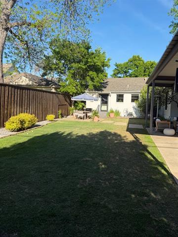 Building Photo - 7407 Caillet St