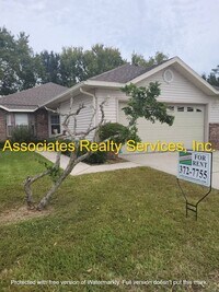 Building Photo - 4840 NW 78th Rd