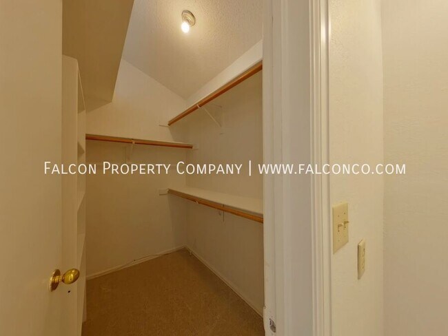 Building Photo - 4059 Breaking Dawn St