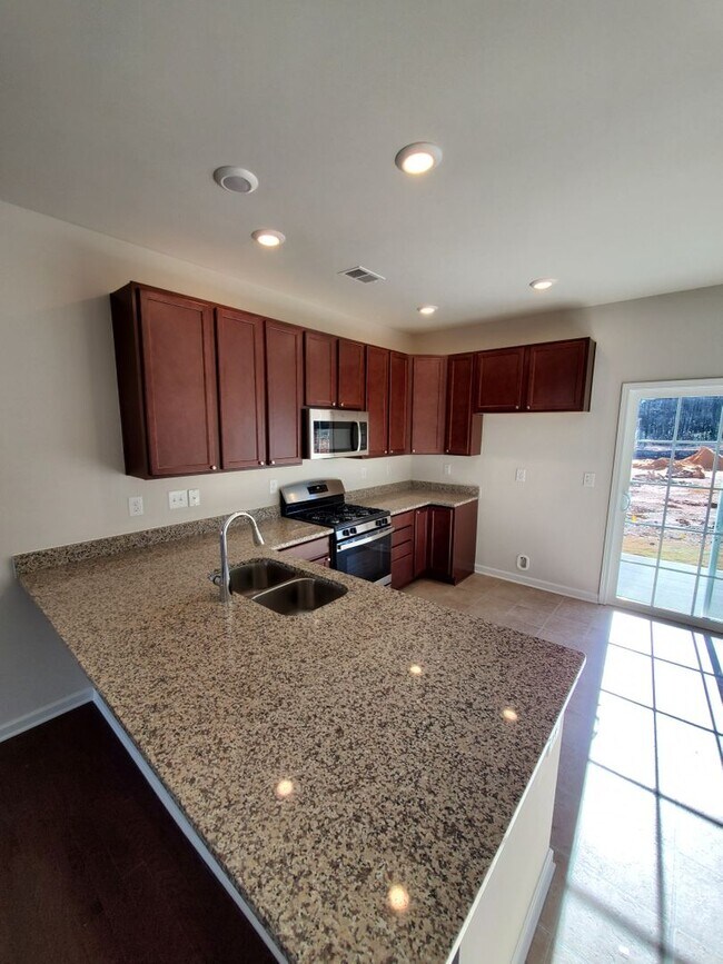 Building Photo - 7421 Sienna Heights Pl