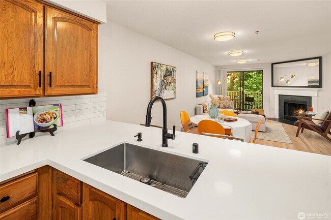 Building Photo - 2bd/1ba Kent Condo