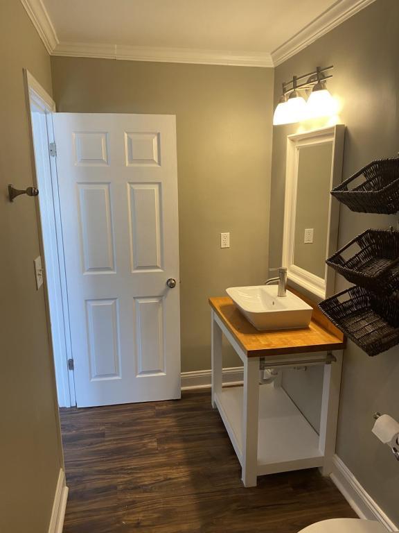 Building Photo - 1437 Fernwood Glendale Rd