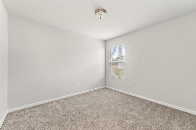 Building Photo - 630 Whispering Creek Ave