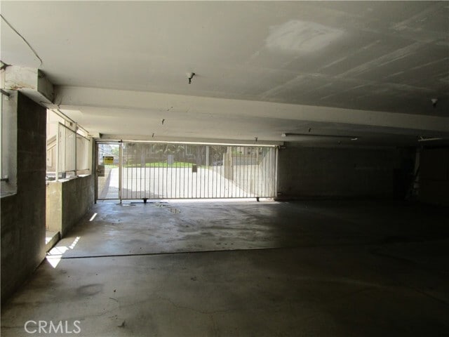 Building Photo - 747 Fairview Ave