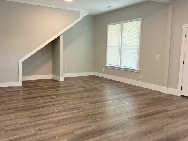 Building Photo - New construction 1/1 in the Heart of Atlanta!