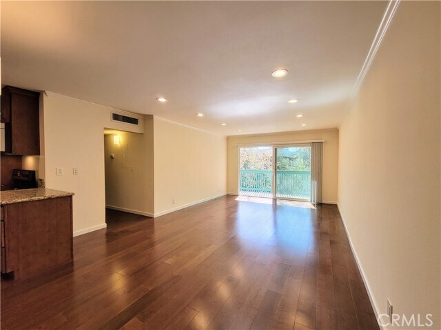 Building Photo - 448 N Bellflower Blvd
