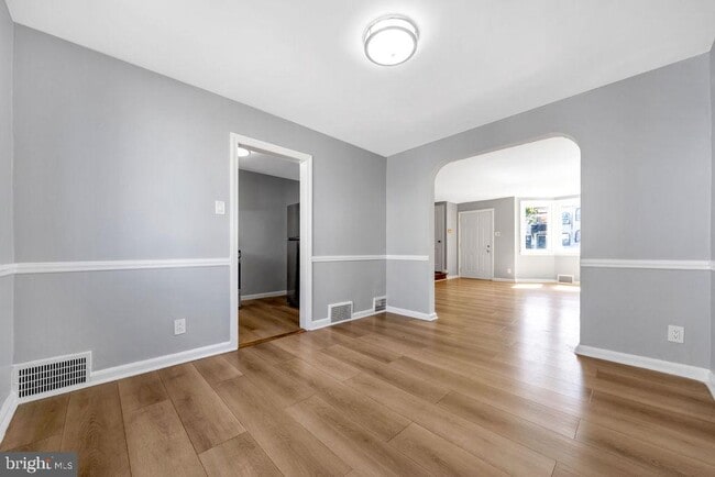 Building Photo - 7247 Glenthorne Rd
