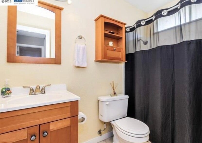 Building Photo - 4085 Abbey Ter