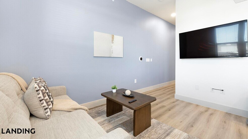 Building Photo - 13701 Montfort Dr