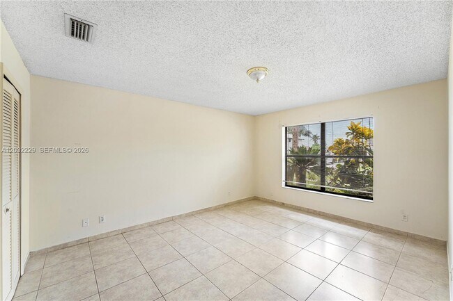 Building Photo - 1586 Old Cypress Trail