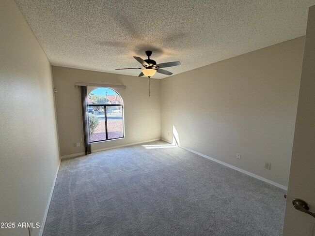 Building Photo - 26629 S Sageberry Dr