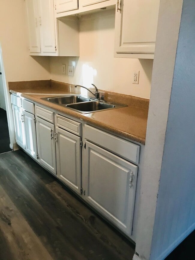 Building Photo - 3616 Kolendo Ct