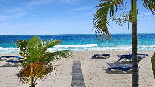 Building Photo - 3700 Galt Ocean Dr