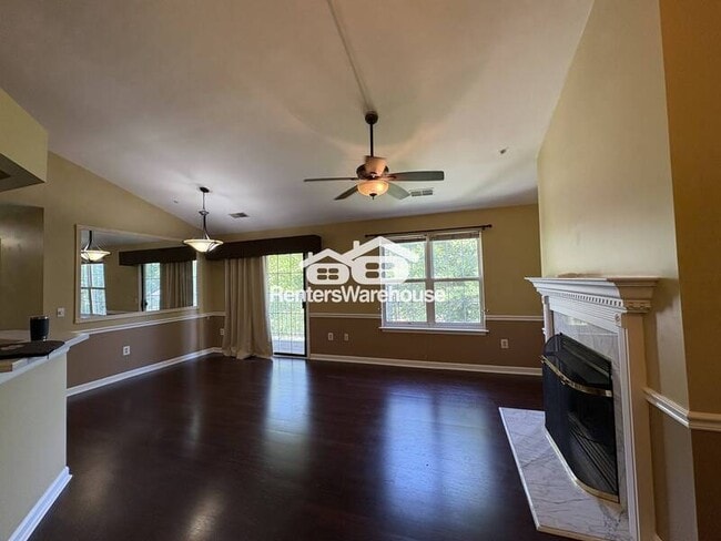 Building Photo - 1310 Sheridan Pl