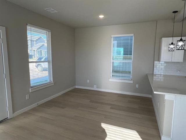 Building Photo - 3409 Valley Vista Dr