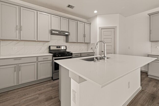 Building Photo - 7538 Keystone Blossom Trl