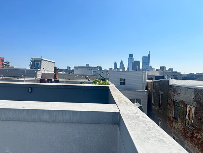 Building Photo - 846 N 15th St
