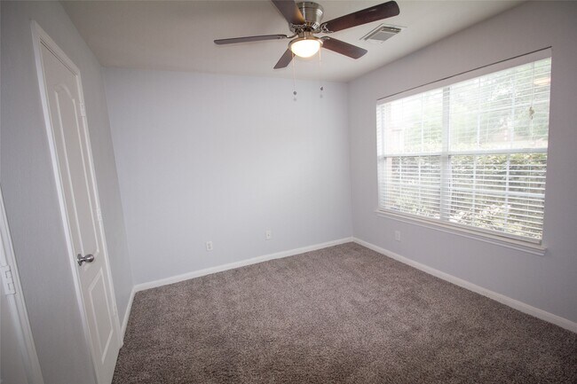 Building Photo - 29523 Legends Stone Dr