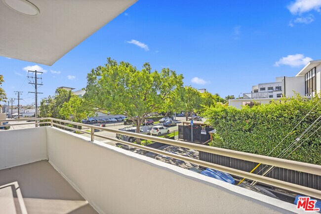 Building Photo - 1264 9th St