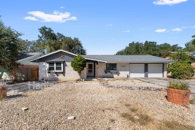 Building Photo - 7015 Forest Pine St