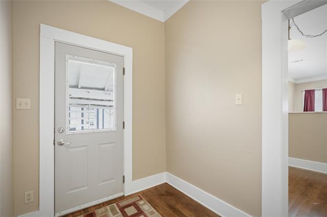 Building Photo - 108 N Eddy Ave