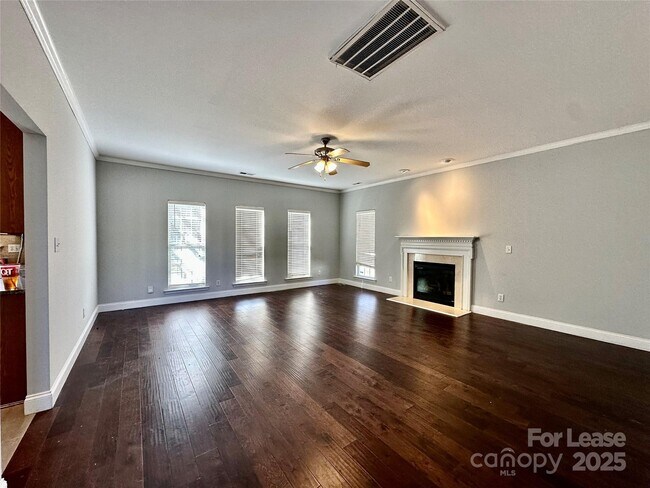 Building Photo - 11119 Amherst Glen Dr