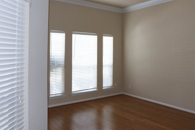 Building Photo - 18611 Peralta Hill Ln