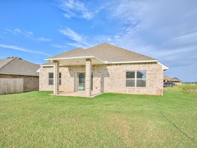 Building Photo - $ 500 OFF FIRST MOTHS RENT!! Brand New Home For Lease Washington OK