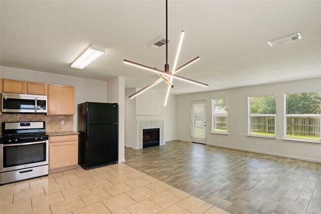 Building Photo - 6942 Shining Sumac Ave