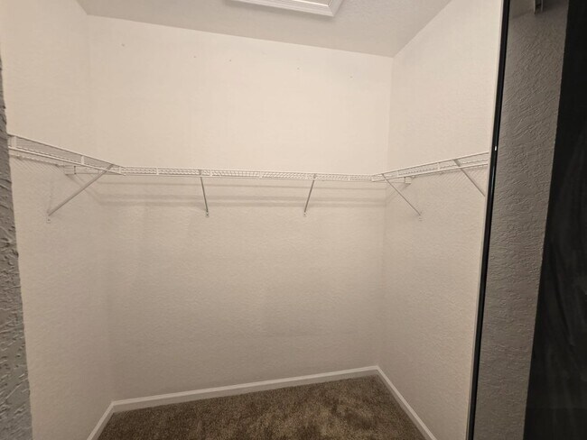 Building Photo - Bright + Spacious Home for Rent in West La...