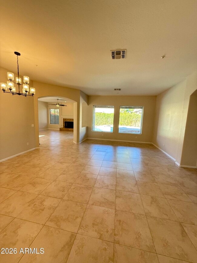 Building Photo - 7670 E Quill Ln