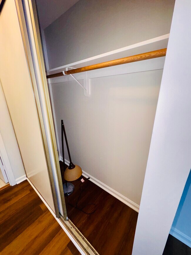 Master Bed Closet - 255 North Rd