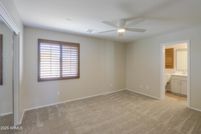 Building Photo - 39147 N Luke Ln