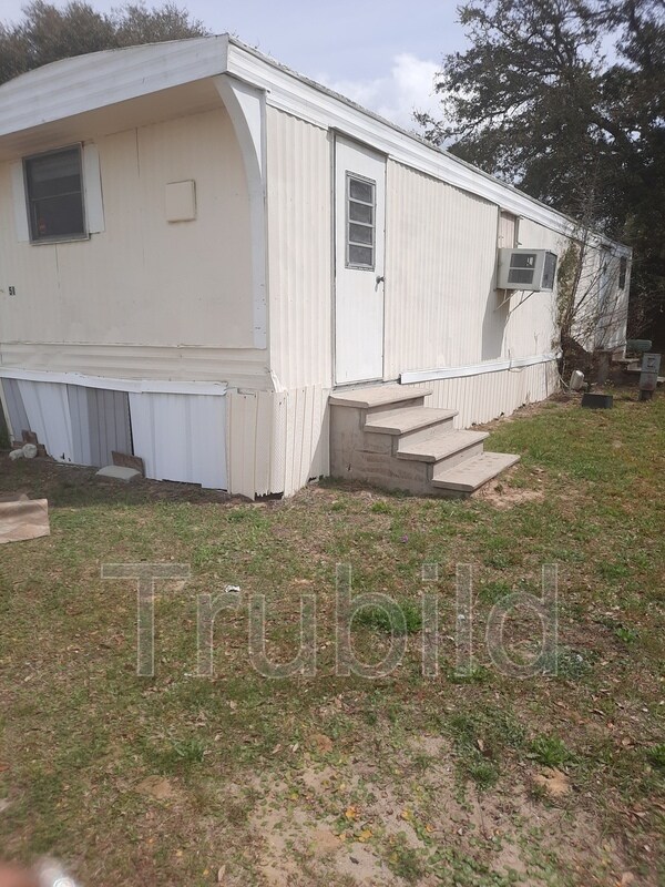 Building Photo - 1465 Remount Rd
