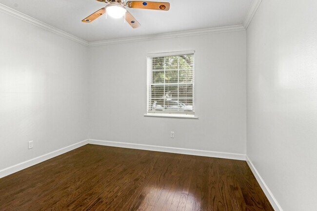 Building Photo - 5219 Cheena Dr