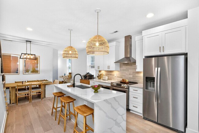 Building Photo - 926A Strouse Ave