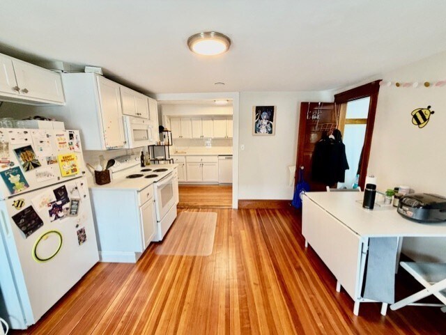 Building Photo - 48 Powder House Blvd