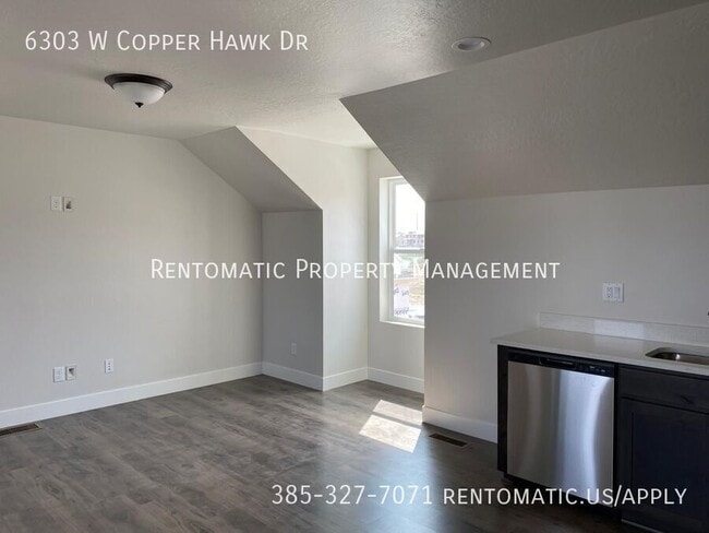 Building Photo - 6303 W Copper Hawk Dr