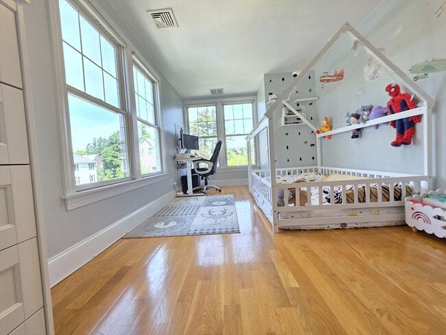 Building Photo - 429 Gallivan Blvd